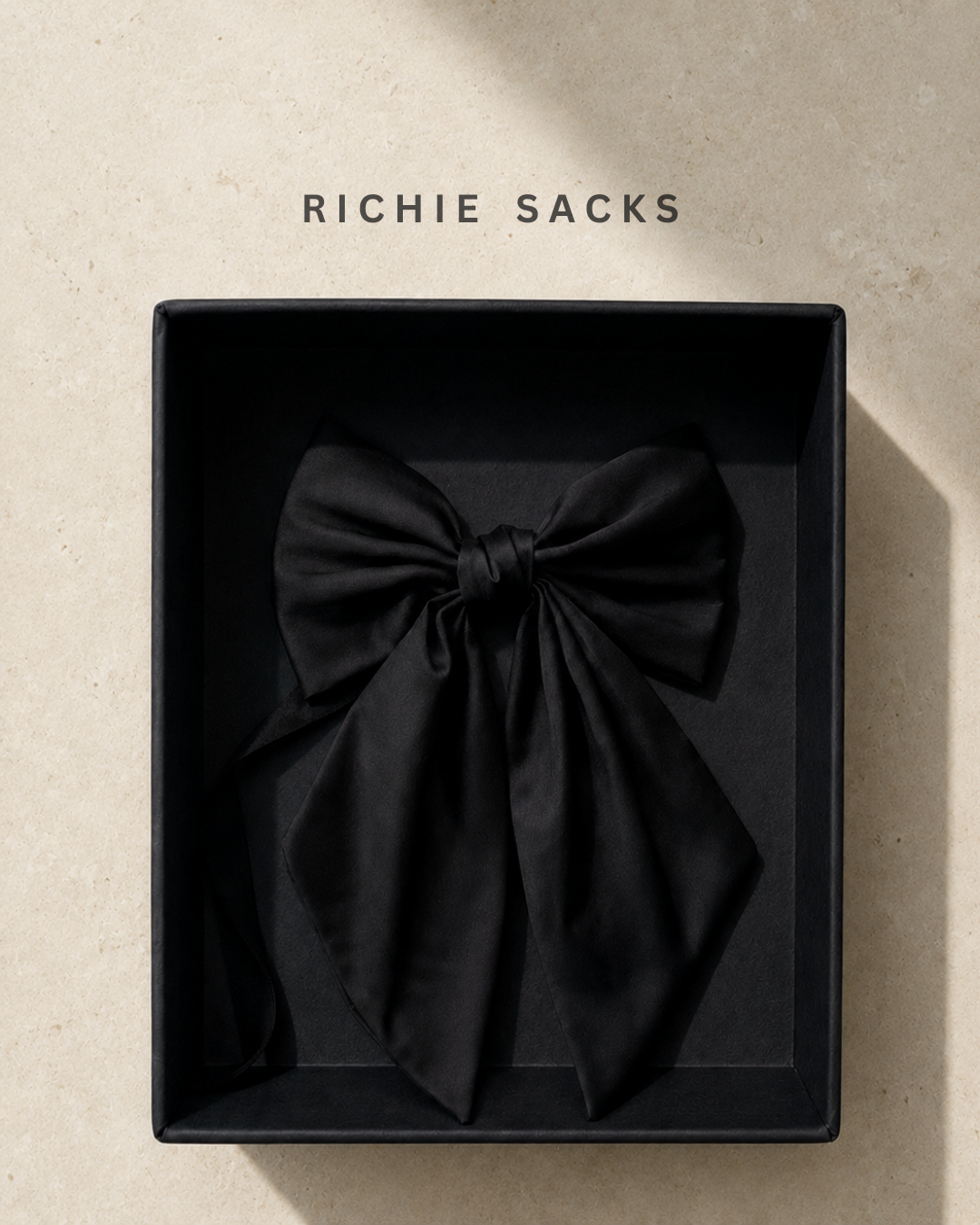 Black Richie Bow